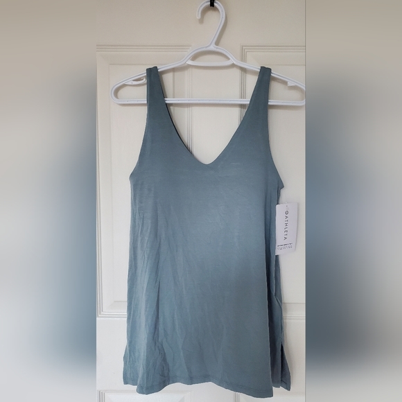NWT. Athleta, Small, Light Green - Picture 1 of 3